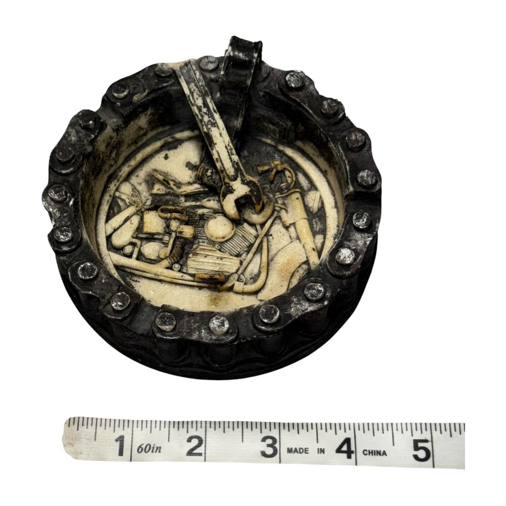 Motorcycle Biker Chain Rim Ashtray Resin Novelty Mancave Decor - Picture 5 of 7